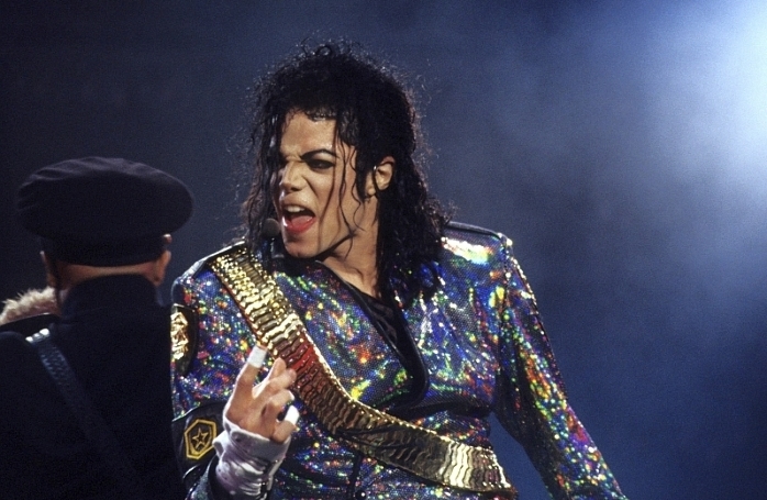 Текст и перевод песни Billie Jean (Michael Jackson), изображение 2