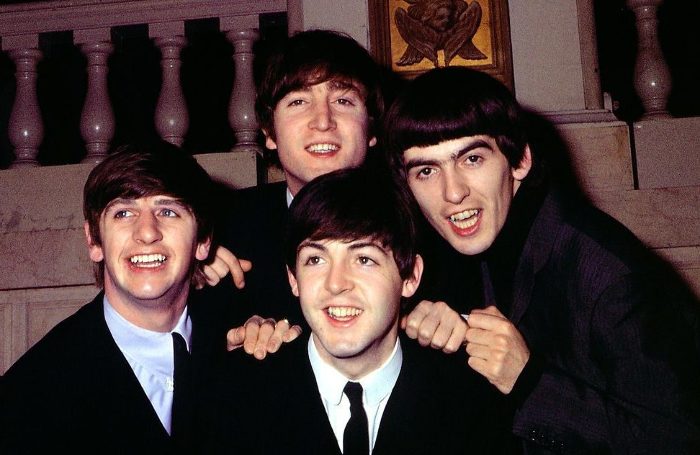 Текст и перевод песни Yesterday (The Beatles), изображение 2