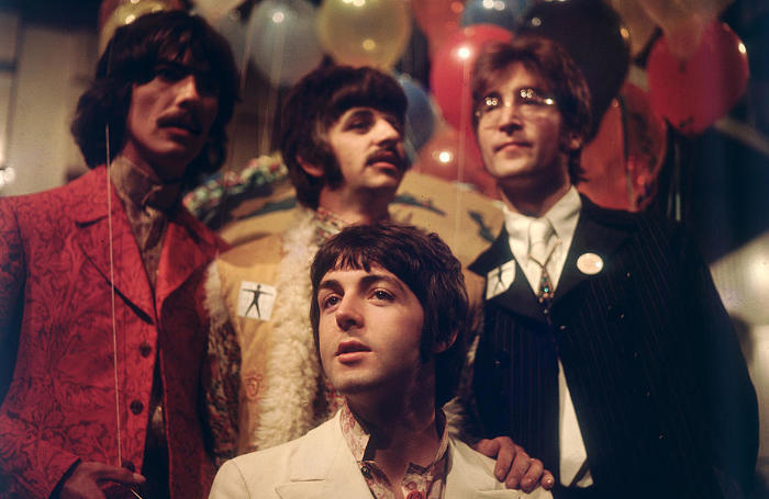 Текст и перевод песни Yesterday (The Beatles), изображение 3
